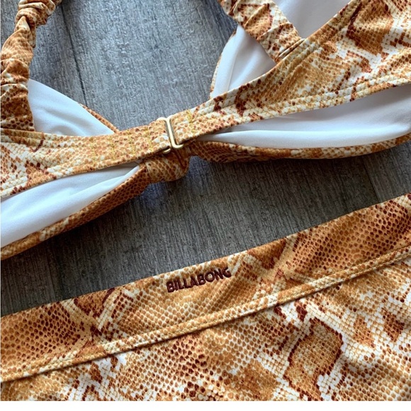 BILLABONG - SINCERELY JULES OVER THE SUN bikini bottoms NWT - Picture 10 of 11